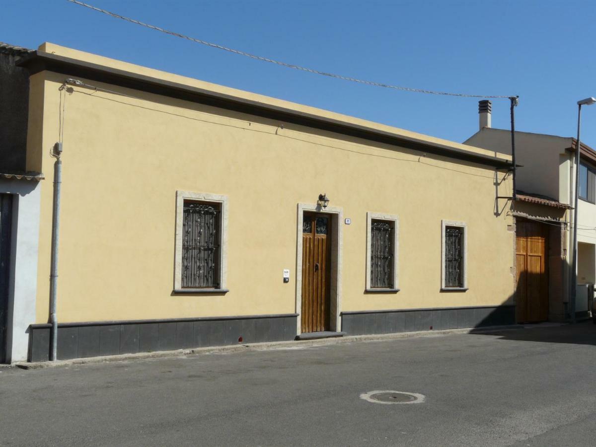 B&B Nurachi Exterior foto